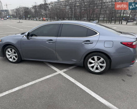 Сірий Лексус ЕС, об'ємом двигуна 2.5 л та пробігом 430 тис. км за 13800 $, фото 5 на Automoto.ua