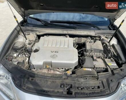 Серый Лексус ЕС, объемом двигателя 3.5 л и пробегом 159 тыс. км за 15000 $, фото 13 на Automoto.ua