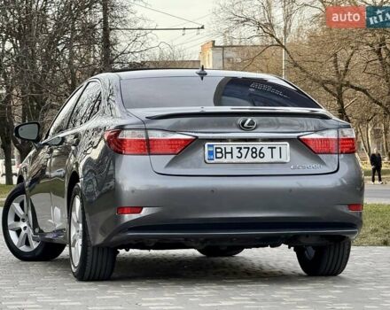 Сірий Лексус ЕС, об'ємом двигуна 2.49 л та пробігом 216 тис. км за 16900 $, фото 7 на Automoto.ua