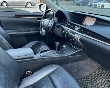 Серый Лексус ЕС, объемом двигателя 3.5 л и пробегом 172 тыс. км за 18100 $, фото 4 на Automoto.ua