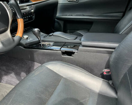 Серый Лексус ЕС, объемом двигателя 2.49 л и пробегом 255 тыс. км за 18900 $, фото 14 на Automoto.ua