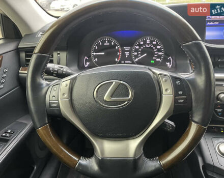 Серый Лексус ЕС, объемом двигателя 3.46 л и пробегом 155 тыс. км за 20508 $, фото 10 на Automoto.ua