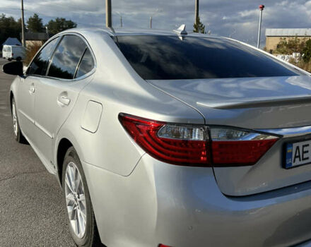 Серый Лексус ЕС, объемом двигателя 2.49 л и пробегом 255 тыс. км за 18900 $, фото 35 на Automoto.ua