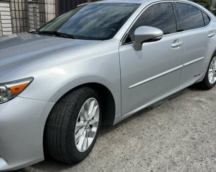 Серый Лексус ЕС, объемом двигателя 2.49 л и пробегом 255 тыс. км за 18900 $, фото 2 на Automoto.ua