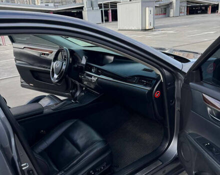 Серый Лексус ЕС, объемом двигателя 2.5 л и пробегом 170 тыс. км за 18900 $, фото 31 на Automoto.ua