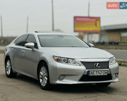 Серый Лексус ЕС, объемом двигателя 2.5 л и пробегом 225 тыс. км за 17200 $, фото 2 на Automoto.ua