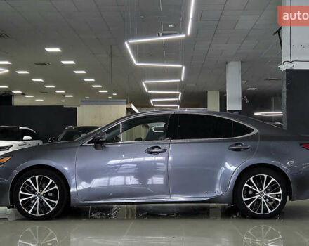 Лексус ЕС 2014 в Николаеве на Automoto.ua Серый Лексус ЕС, объемом двигателя 2.5 л и пробегом 197 тыс. км за 18599 $, фото 5 на Automoto.ua