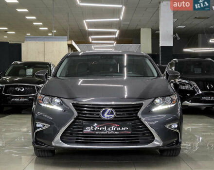 Лексус ЕС 2014 в Николаеве на Automoto.ua Серый Лексус ЕС, объемом двигателя 2.5 л и пробегом 197 тыс. км за 18599 $, фото 7 на Automoto.ua