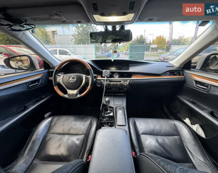 Серый Лексус ЕС, объемом двигателя 2.49 л и пробегом 240 тыс. км за 17700 $, фото 15 на Automoto.ua