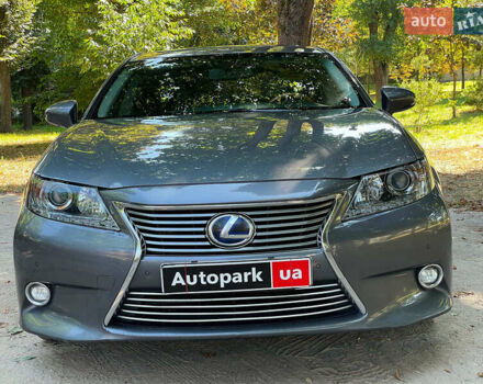 Лексус ЕС 2014 в Киеве на Automoto.ua Серый Лексус ЕС, объемом двигателя 2.5 л и пробегом 220 тыс. км за 17990 $, фото 2 на Automoto.ua