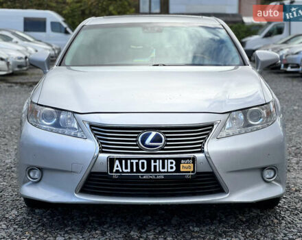 Серый Лексус ЕС, объемом двигателя 2.49 л и пробегом 240 тыс. км за 17700 $, фото 3 на Automoto.ua