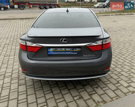Сірий Лексус ЕС, об'ємом двигуна 2.49 л та пробігом 160 тис. км за 16700 $, фото 5 на Automoto.ua