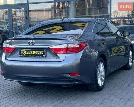 Сірий Лексус ЕС, об'ємом двигуна 2.49 л та пробігом 153 тис. км за 18000 $, фото 6 на Automoto.ua