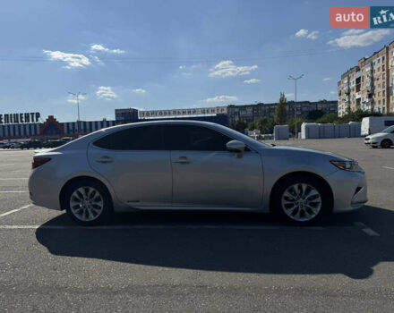 Сірий Лексус ЕС, об'ємом двигуна 2.5 л та пробігом 166 тис. км за 18500 $, фото 7 на Automoto.ua