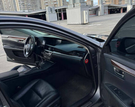 Серый Лексус ЕС, объемом двигателя 2.5 л и пробегом 170 тыс. км за 18900 $, фото 36 на Automoto.ua