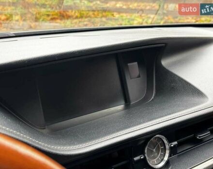 Серый Лексус ЕС, объемом двигателя 2.5 л и пробегом 220 тыс. км за 16440 $, фото 17 на Automoto.ua