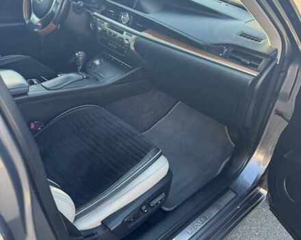 Серый Лексус ЕС, объемом двигателя 2.5 л и пробегом 190 тыс. км за 17000 $, фото 18 на Automoto.ua