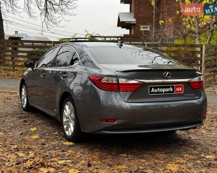 Серый Лексус ЕС, объемом двигателя 2.5 л и пробегом 220 тыс. км за 16440 $, фото 8 на Automoto.ua