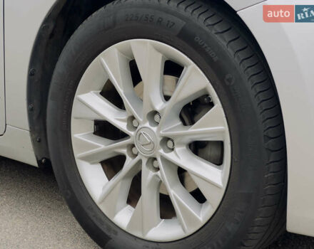 Серый Лексус ЕС, объемом двигателя 2.5 л и пробегом 225 тыс. км за 17200 $, фото 18 на Automoto.ua