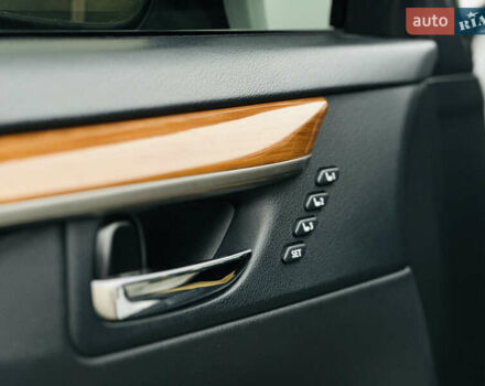 Серый Лексус ЕС, объемом двигателя 2.5 л и пробегом 225 тыс. км за 17200 $, фото 21 на Automoto.ua