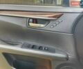 Сірий Лексус ЕС, об'ємом двигуна 3.46 л та пробігом 201 тис. км за 15700 $, фото 26 на Automoto.ua