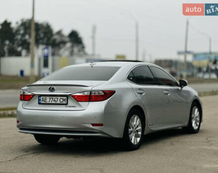 Серый Лексус ЕС, объемом двигателя 2.5 л и пробегом 225 тыс. км за 17200 $, фото 12 на Automoto.ua