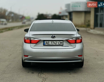 Серый Лексус ЕС, объемом двигателя 2.5 л и пробегом 225 тыс. км за 17200 $, фото 11 на Automoto.ua