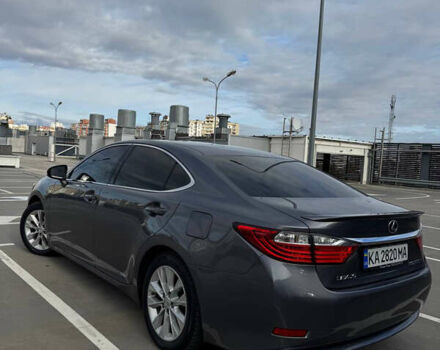 Серый Лексус ЕС, объемом двигателя 2.5 л и пробегом 170 тыс. км за 18900 $, фото 15 на Automoto.ua