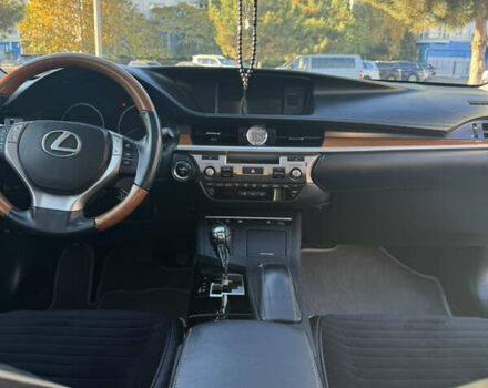 Лексус ЕС 2014 в Одессе на Automoto.ua Серый Лексус ЕС, объемом двигателя 2.49 л и пробегом 190 тыс. км за 17500 $, фото 22 на Automoto.ua