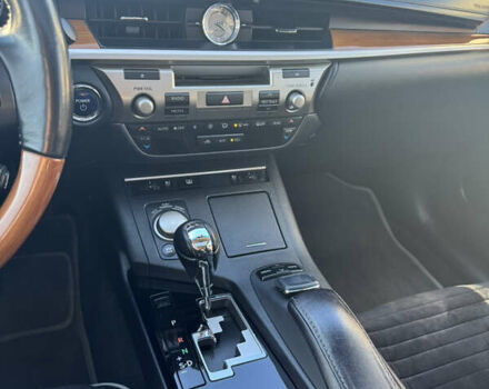 Серый Лексус ЕС, объемом двигателя 2.5 л и пробегом 190 тыс. км за 17000 $, фото 24 на Automoto.ua