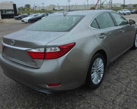 Серый Лексус ЕС, объемом двигателя 3.5 л и пробегом 79 тыс. км за 4300 $, фото 4 на Automoto.ua