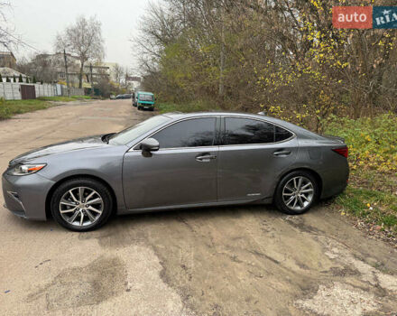 Серый Лексус ЕС, объемом двигателя 2.49 л и пробегом 190 тыс. км за 19500 $, фото 12 на Automoto.ua