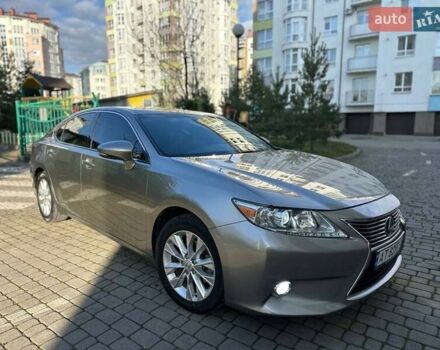Сірий Лексус ЕС, об'ємом двигуна 2.49 л та пробігом 249 тис. км за 18700 $, фото 5 на Automoto.ua