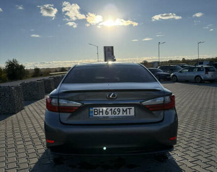 Лексус ЕС 2015 в Черновцах на Automoto.ua Серый Лексус ЕС, объемом двигателя 2.49 л и пробегом 203 тыс. км за 20000 $, фото 2 на Automoto.ua