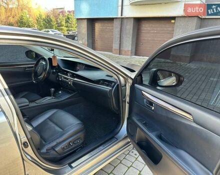 Сірий Лексус ЕС, об'ємом двигуна 2.49 л та пробігом 249 тис. км за 18700 $, фото 13 на Automoto.ua