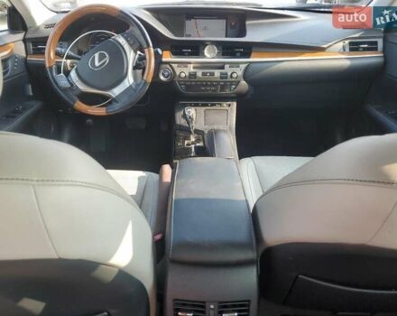 Сірий Лексус ЕС, об'ємом двигуна 2.5 л та пробігом 160 тис. км за 2900 $, фото 7 на Automoto.ua