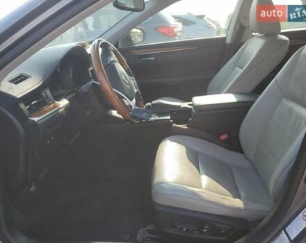 Сірий Лексус ЕС, об'ємом двигуна 2.5 л та пробігом 160 тис. км за 2900 $, фото 6 на Automoto.ua