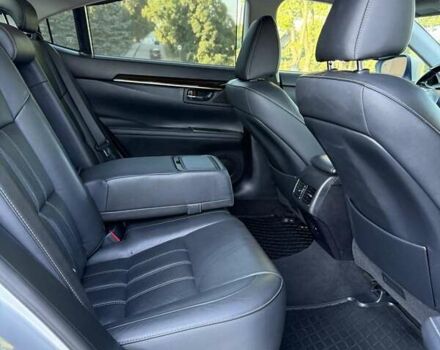 Сірий Лексус ЕС, об'ємом двигуна 3.5 л та пробігом 136 тис. км за 21500 $, фото 24 на Automoto.ua