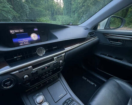 Сірий Лексус ЕС, об'ємом двигуна 2.49 л та пробігом 80 тис. км за 23800 $, фото 16 на Automoto.ua