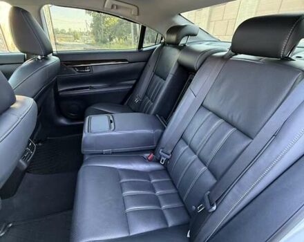 Сірий Лексус ЕС, об'ємом двигуна 3.5 л та пробігом 136 тис. км за 21500 $, фото 16 на Automoto.ua