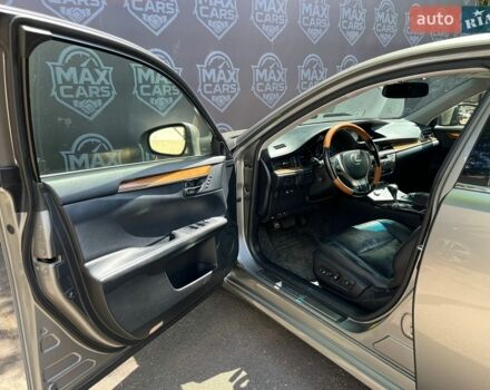 Сірий Лексус ЕС, об'ємом двигуна 2.5 л та пробігом 185 тис. км за 14500 $, фото 8 на Automoto.ua