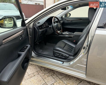 Серый Лексус ЕС, объемом двигателя 3.46 л и пробегом 67 тыс. км за 26500 $, фото 1 на Automoto.ua