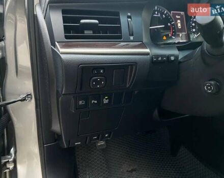 Серый Лексус ЕС, объемом двигателя 3.46 л и пробегом 68 тыс. км за 24900 $, фото 12 на Automoto.ua