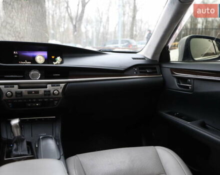 Сірий Лексус ЕС, об'ємом двигуна 2.49 л та пробігом 120 тис. км за 26000 $, фото 13 на Automoto.ua