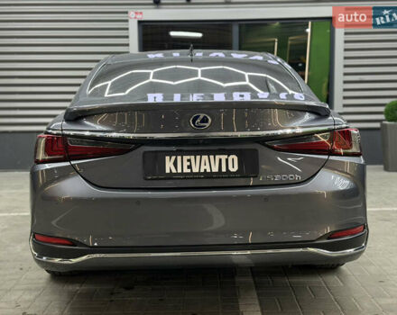 Серый Лексус ЕС, объемом двигателя 2.5 л и пробегом 114 тыс. км за 30500 $, фото 8 на Automoto.ua