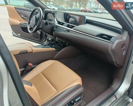 Серый Лексус ЕС, объемом двигателя 2.49 л и пробегом 192 тыс. км за 27500 $, фото 12 на Automoto.ua