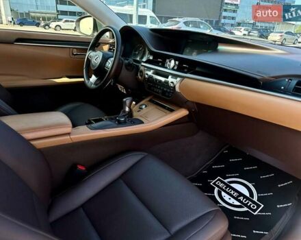 Лексус ЕС 2018 в Киеве на Automoto.ua Серый Лексус ЕС, объемом двигателя 2.49 л и пробегом 185 тыс. км за 24999 $, фото 75 на Automoto.ua
