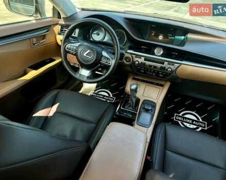 Лексус ЕС 2018 в Киеве на Automoto.ua Серый Лексус ЕС, объемом двигателя 2.49 л и пробегом 185 тыс. км за 24999 $, фото 36 на Automoto.ua