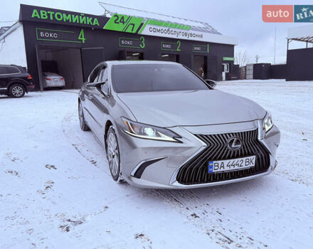 Серый Лексус ЕС, объемом двигателя 2.49 л и пробегом 98 тыс. км за 35500 $, фото 5 на Automoto.ua