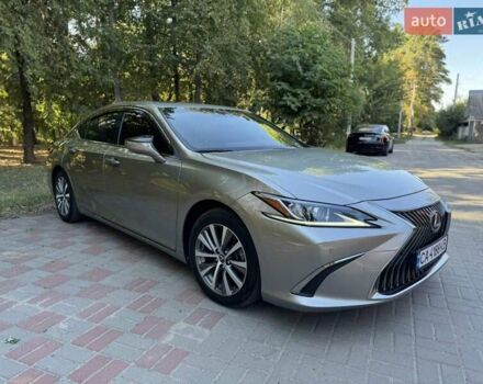 Лексус ЕС 2018 у Черкасах на Automoto.ua Сірий Лексус ЕС, об'ємом двигуна 2.5 л та пробігом 113 тис. км за 33777 $, фото 14 на Automoto.ua